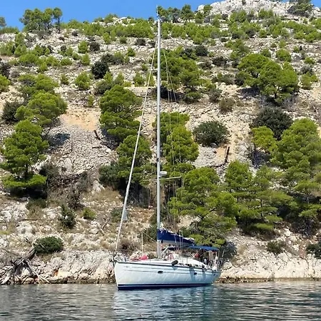 Tekne Cassiopeiabed&yachting *